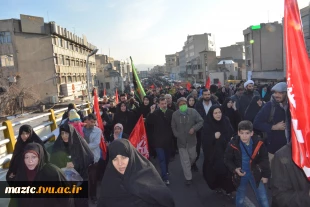 حضور اساتید و کارکنان دانشکده فنی امام محمد باقر(ع) ساری در مراسم وداع با سپهبد شهید حاج قاسم سلیمانی 2