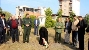 مراسم کلنگ‌زنی احداث مزار شهید خوشنام در دانشکده فنی و حرفه ای محمودآباد 2