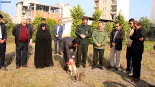 مراسم کلنگ‌زنی احداث مزار شهید خوشنام در دانشکده فنی و حرفه ای محمودآباد 7