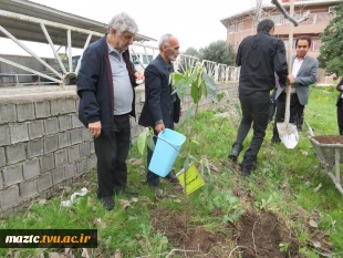 برگزاری آئین نکوداشت روز شهدا و هفته منابع طبیعی و روز درختکاری آموزشکده فنی و حرفه ای قدسیه ساری