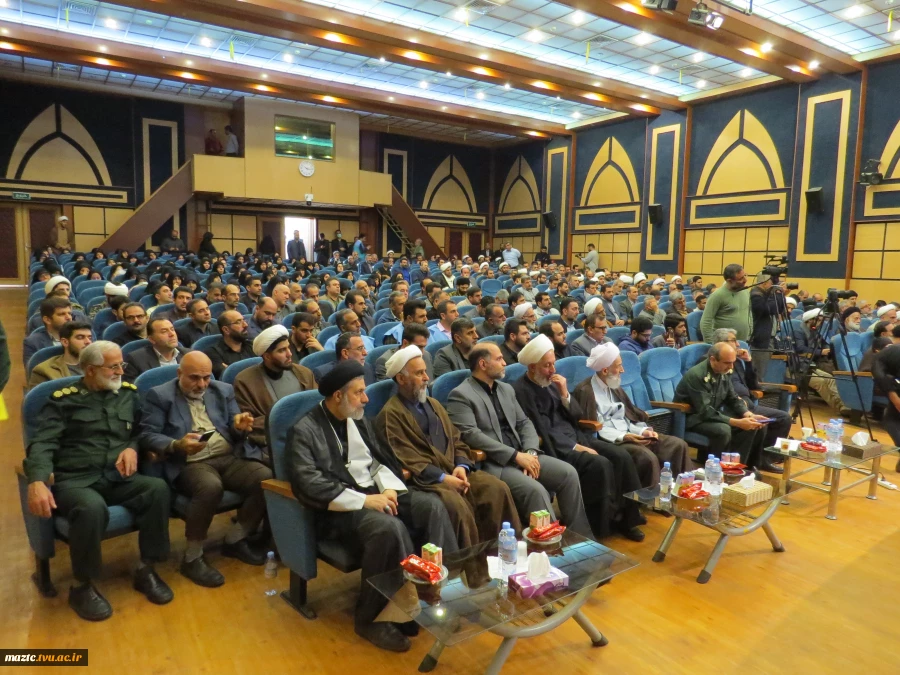 دیدار نخبگان بسیجی و سازمان بسیج اساتید دانشگاه ها و مؤسسات آموزش عالی استان مازندران با نماینده محترم ولی فقیه در استان مازندران 22