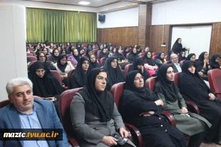 برگزاری مراسم گرامیداشت روز دانشجو در آموزشکده فنی و حرفه ای دختران بابل 9